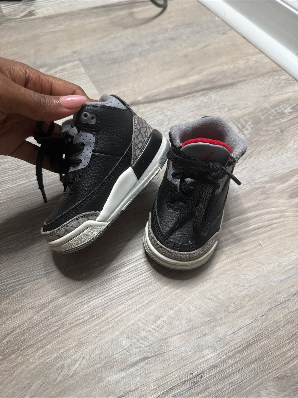 Toddler Retro Jordan’s Black Cement 3’s Size 4c